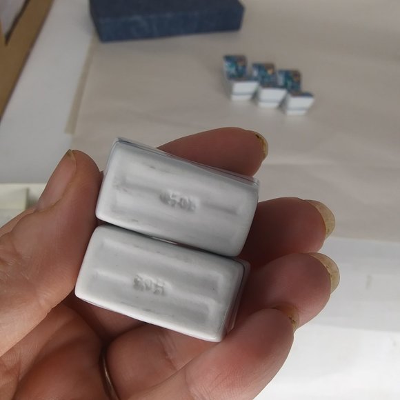 set of five blue white and gold chopstick rests in original box very pretty - Picture 10 of 15